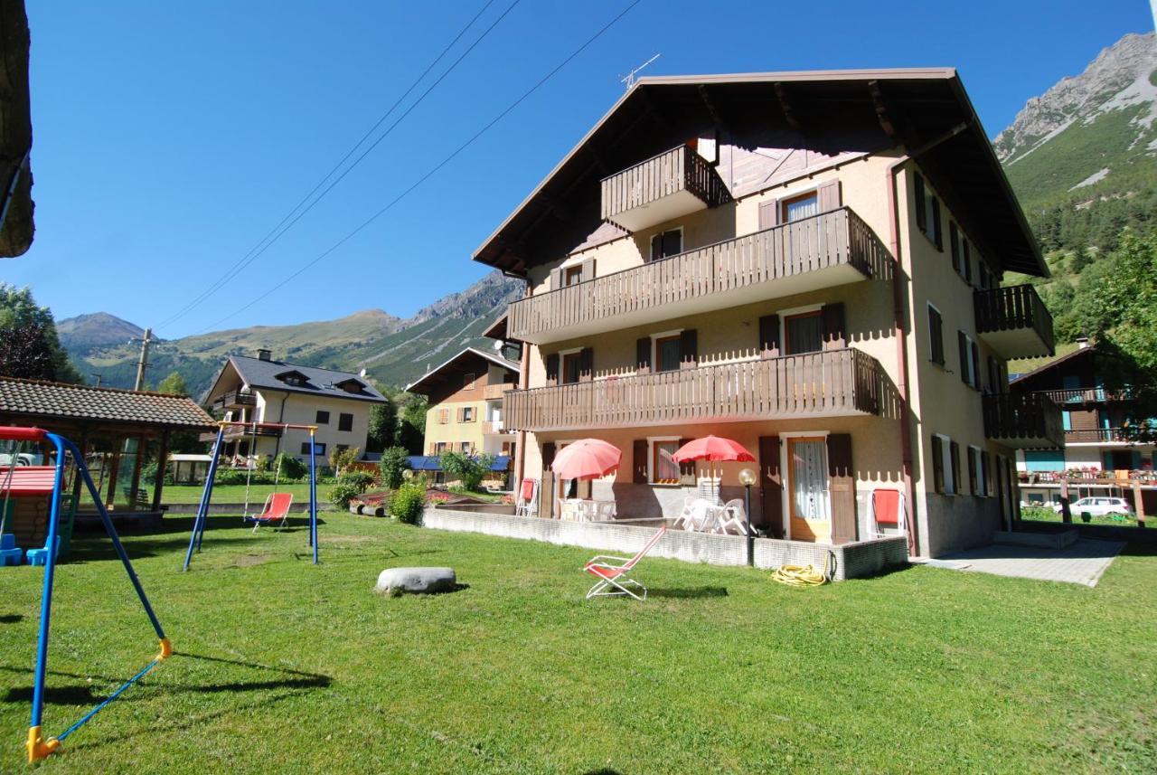 Residence Pian Del Vino Pradelle Exteriör bild
