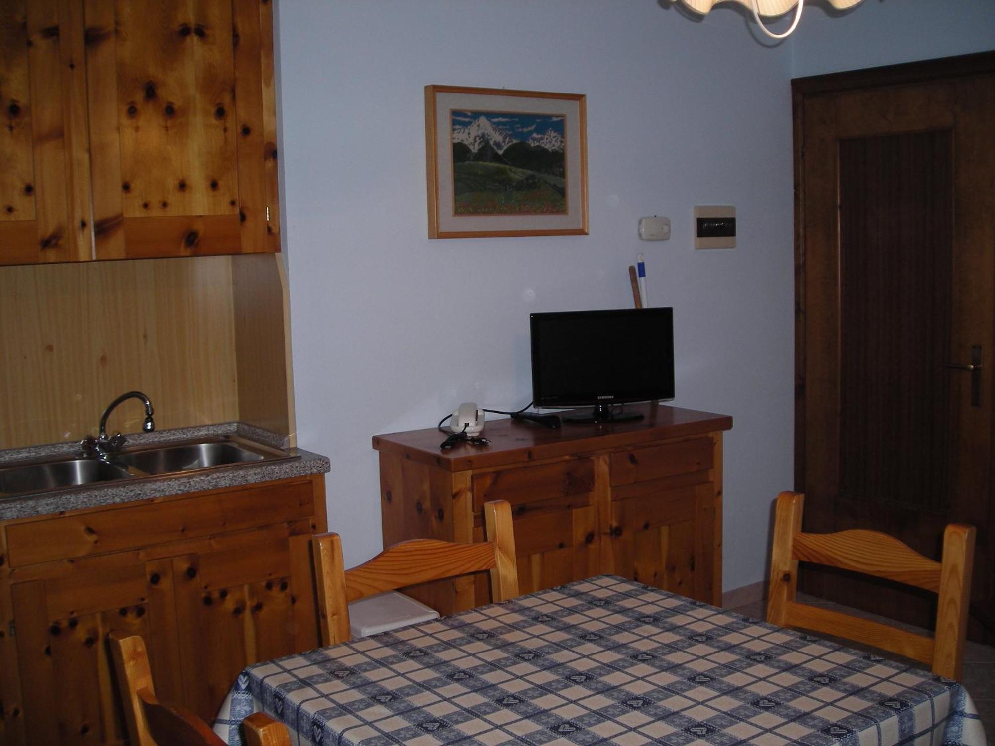 Residence Pian Del Vino Pradelle Exteriör bild